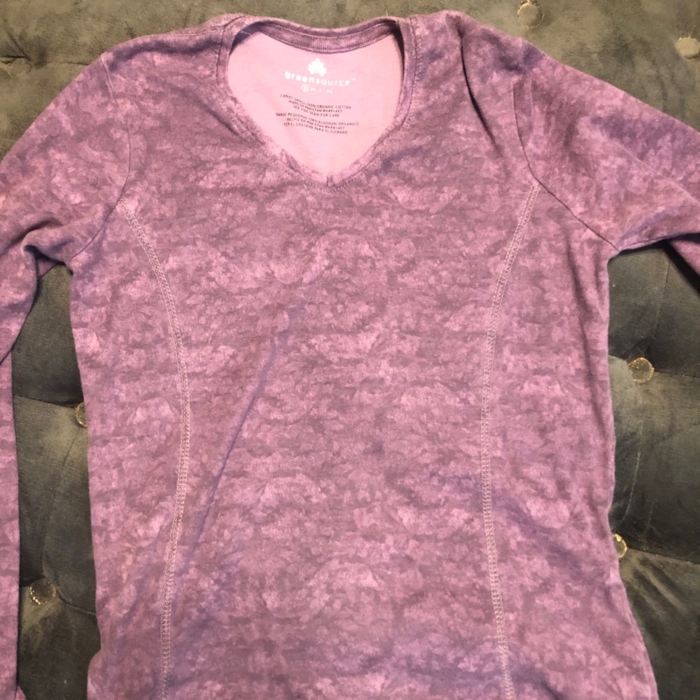 Fitted long sleeve tee